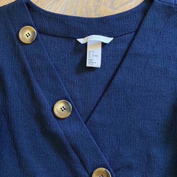 H&M Longsleeve Dress - Picture 5 of 7